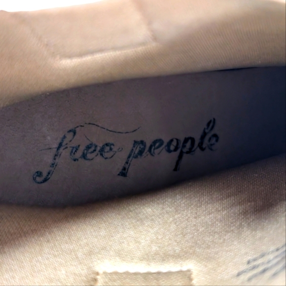 Free People Tabby Ankle Boot Mulberry...Size EUR 39.5/US 8.5 - Picture 10 of 11